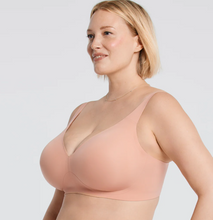 Load image into Gallery viewer, The Starlette Plunge Bra
