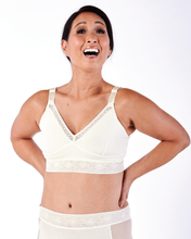 Load image into Gallery viewer, Delilah Soft Cup Pocketed Post-Surgery Bra
